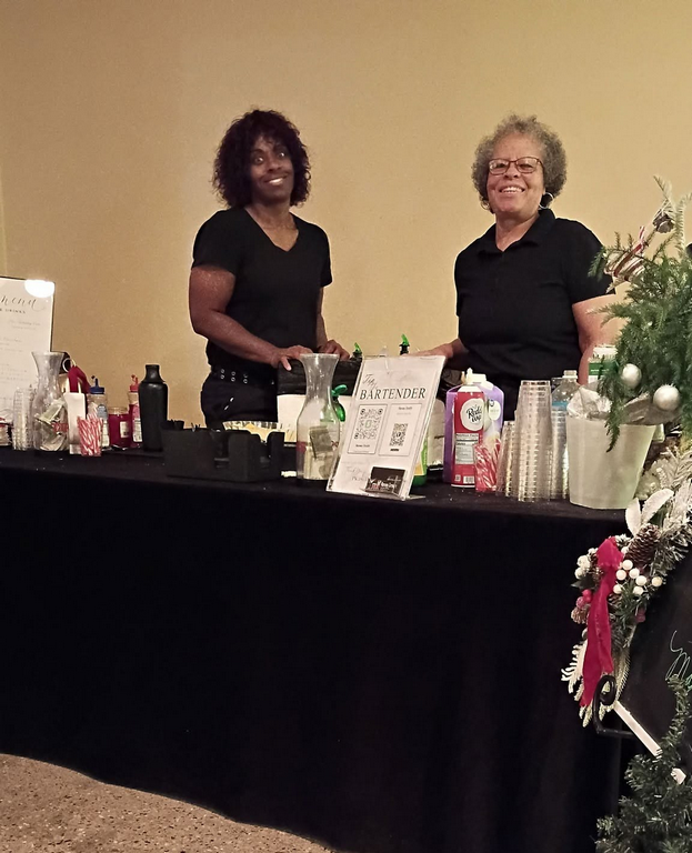 Wedding bartending service